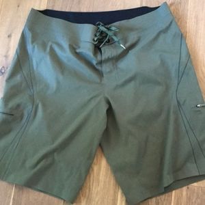 Lululemon board shorts, size 38. 😎